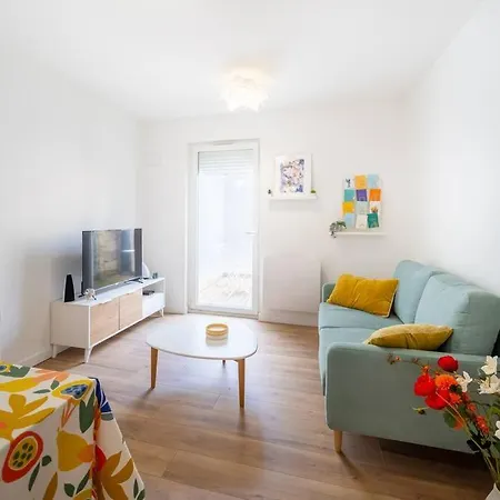 Le Patio De Juvenal, Beau T2, Patio, Centre Apartment *